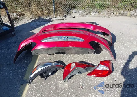 2017 Hyundai Accent Se z USA, uszkodzony, nr VIN KMHCT5AE1HU334274